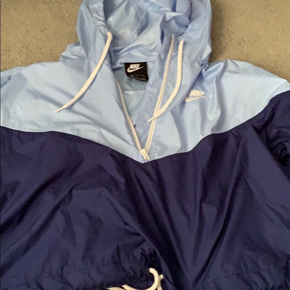 Nike windbreaker